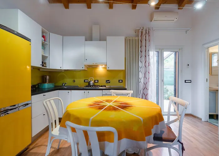 Authentic Relax: 10 Minutes From The Heart Of Town