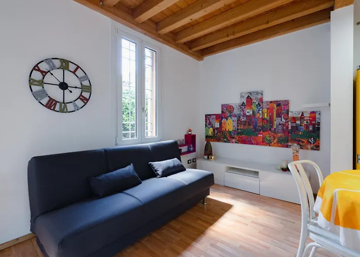 Authentic Relax: 10 Minutes From The Heart Of Town Appartamento