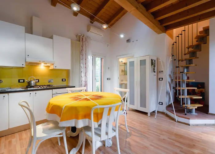 Authentic Relax: 10 Minutes From The Heart Of Town Διαμέρισμα *