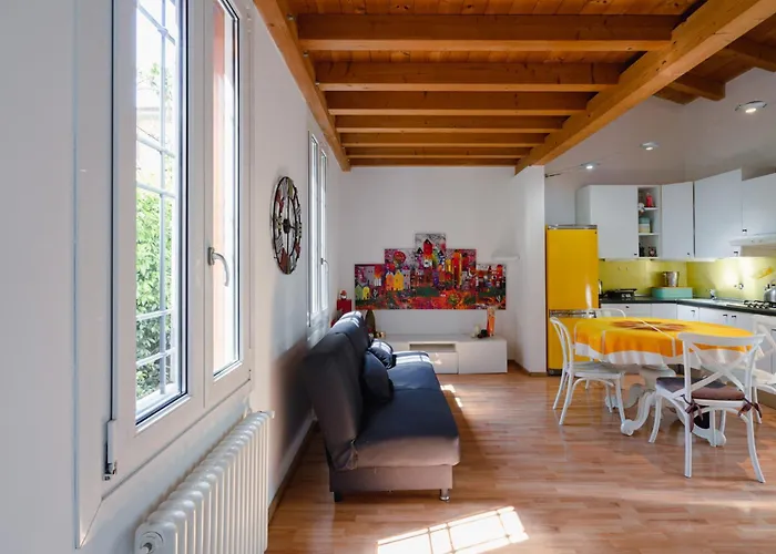 Authentic Relax: 10 Minutes From The Heart Of Town *