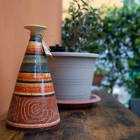 Authentic Relax: 10 Minutes From The Heart Of Town Bologna