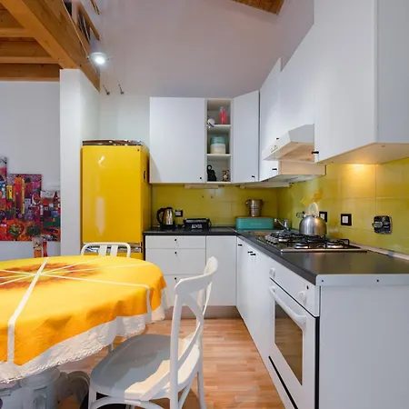 Authentic Relax: 10 Minutes From The Heart Of Town Bologna
